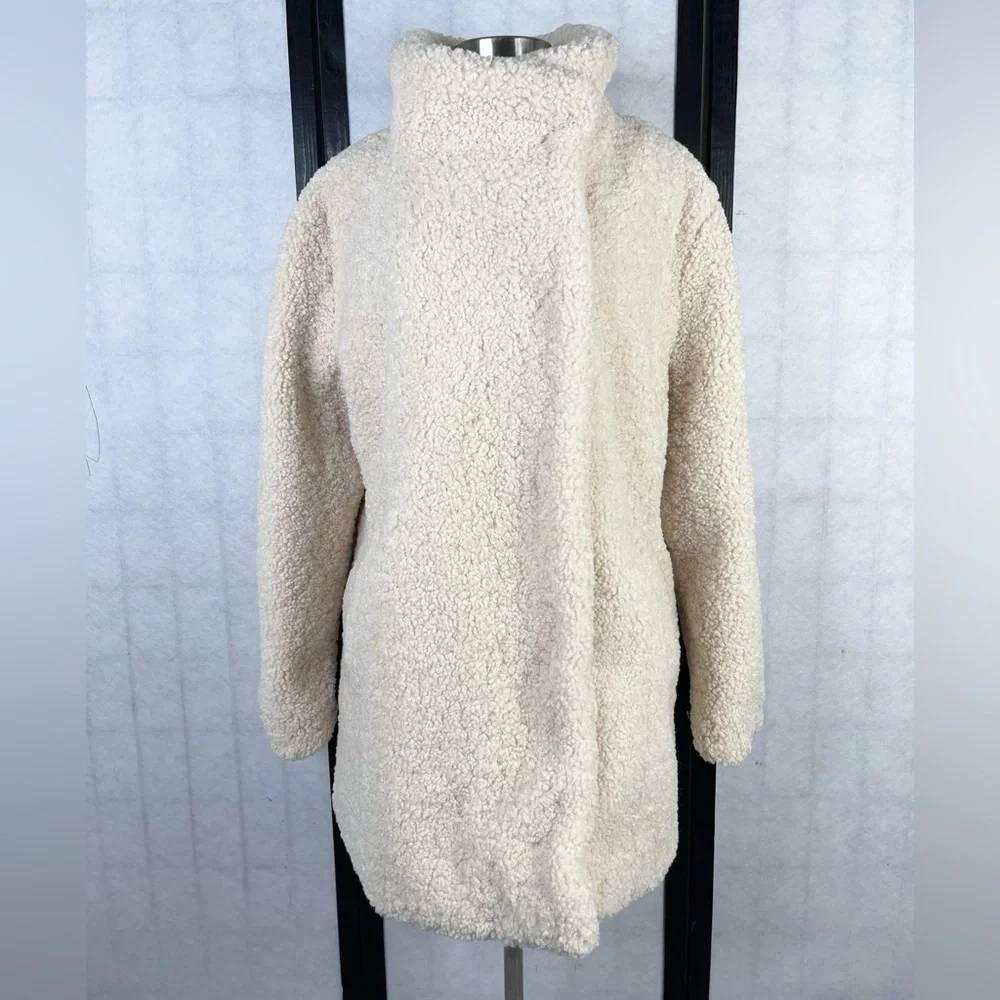 banana republic sherpa cocoon coat XS